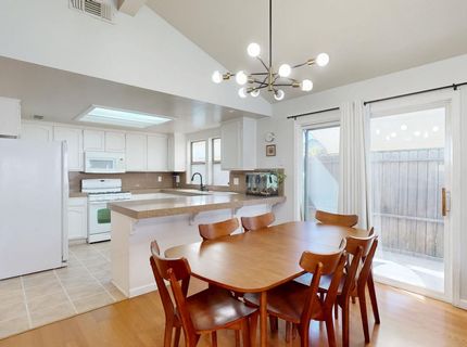 1098 Gilliland Dr, Yuba City, CA 95991 Photo