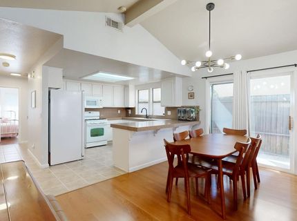 1098 Gilliland Dr, Yuba City, CA 95991 Photo