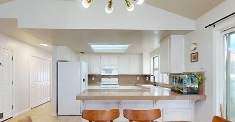 1098 Gilliland Dr, Yuba City, CA 95991 Photo