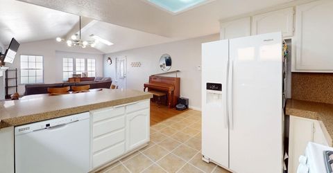 1098 Gilliland Dr, Yuba City, CA 95991 Photo