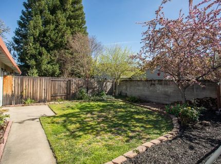 1098 Gilliland Dr, Yuba City, CA 95991 Photo