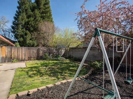 1098 Gilliland Dr, Yuba City, CA 95991 Photo