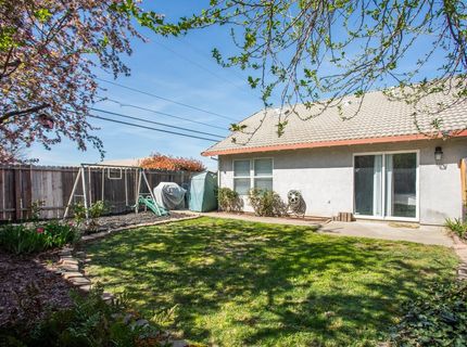 1098 Gilliland Dr, Yuba City, CA 95991 Photo