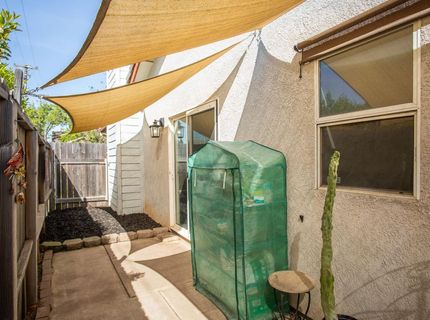 1098 Gilliland Dr, Yuba City, CA 95991 Photo