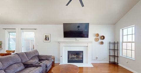 1098 Gilliland Dr, Yuba City, CA 95991 Photo