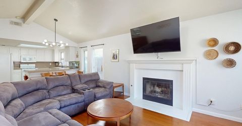 1098 Gilliland Dr, Yuba City, CA 95991 Photo