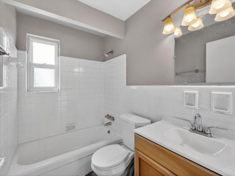 1741 Gellenbeck Street, Cincinnati, OH 45205 Photo 19