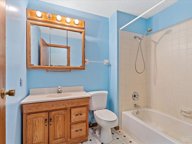 3106 Eric Lane, St Clair Twp, OH 45011 Photo 24