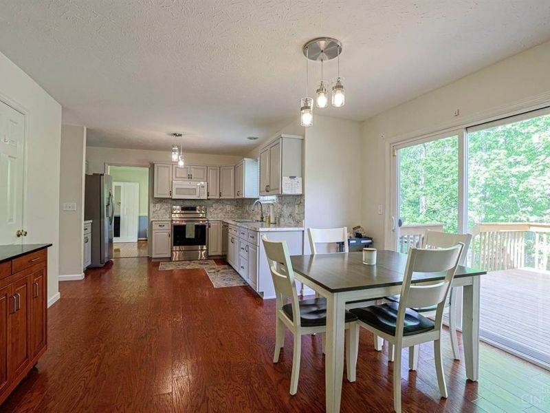 1094 Valley Wood Drive, Union Twp, OH 45103 Photo 21
