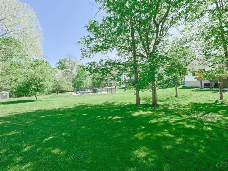 1094 Valley Wood Drive, Union Twp, OH 45103 Photo 44