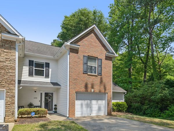 6694 Villa Court, Lithonia, GA 30038