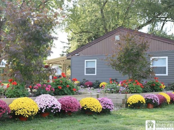 3949 and 3951 S Nesmith Avenue , Bemus Point, NY 14712