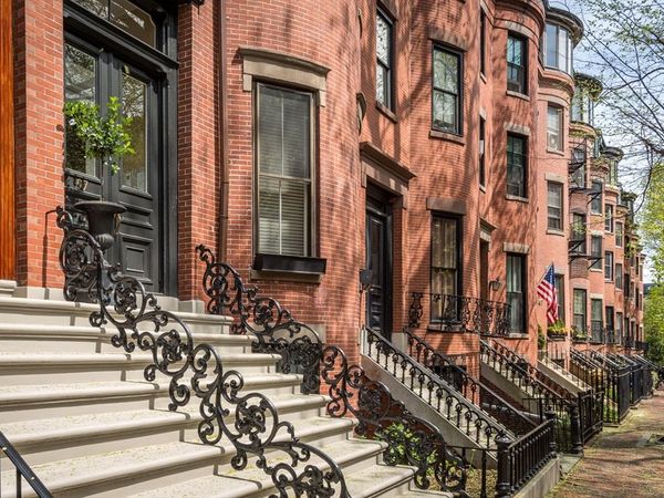 97 Waltham St, Unit 4, Boston, MA 02118