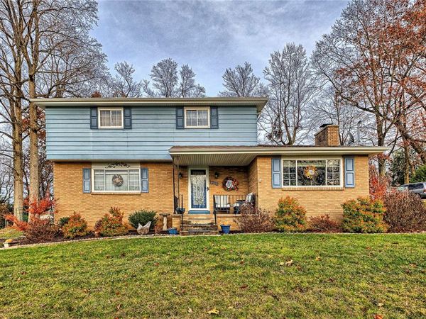 1212 Mountain View Drive, Greensburg, PA 15601