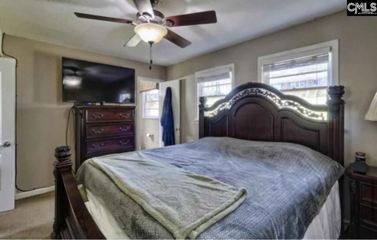 209 Garden Springs  Photo 22