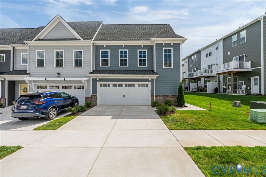 13729 Randolph Pond Lane, Midlothian, VA 23114 Main Photo