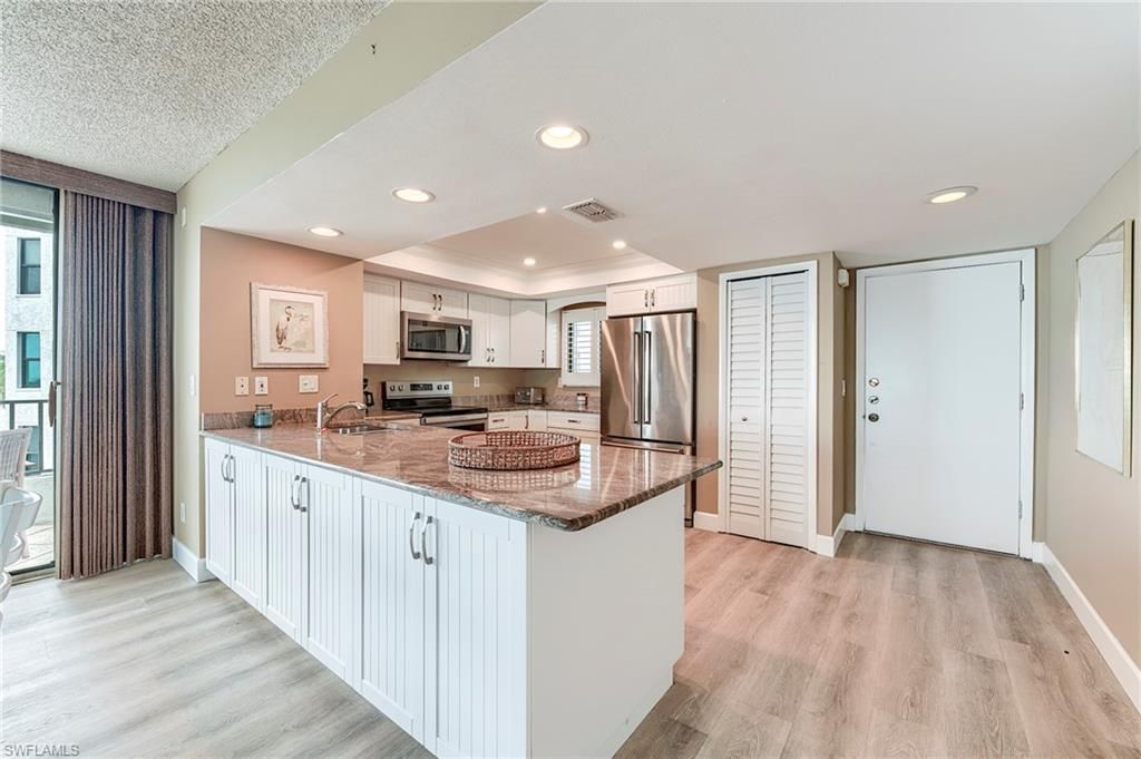 15021 Punta Rassa Rd, Unit 404, Fort Myers, FL 33908 Photo