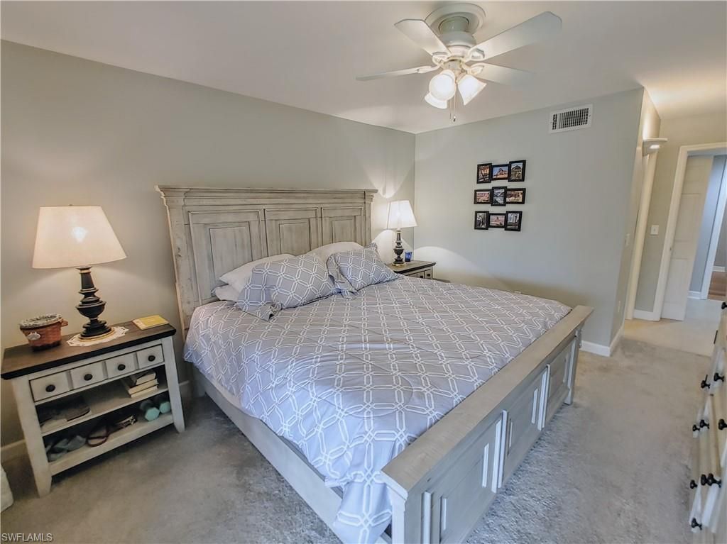 5830 Trailwinds Dr, Unit 814, Fort Myers, FL 33907 Photo