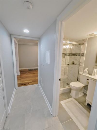 5830 Trailwinds Dr, Unit 814, Fort Myers, FL 33907 Photo