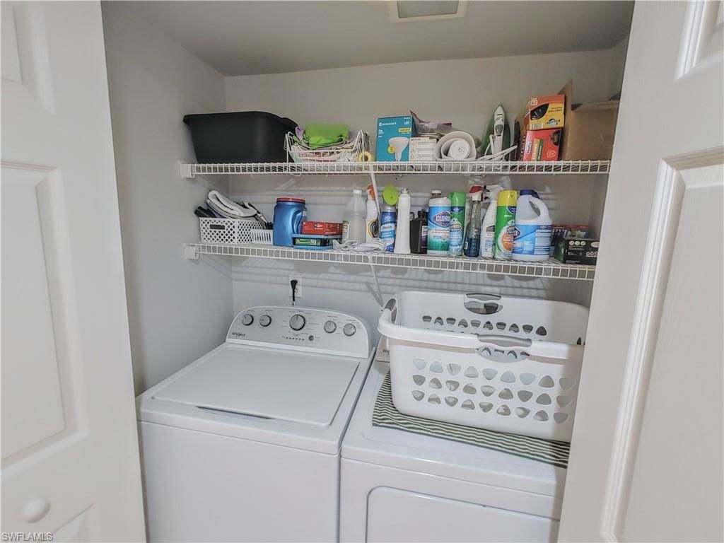 5830 Trailwinds Dr, Unit 814, Fort Myers, FL 33907 Photo
