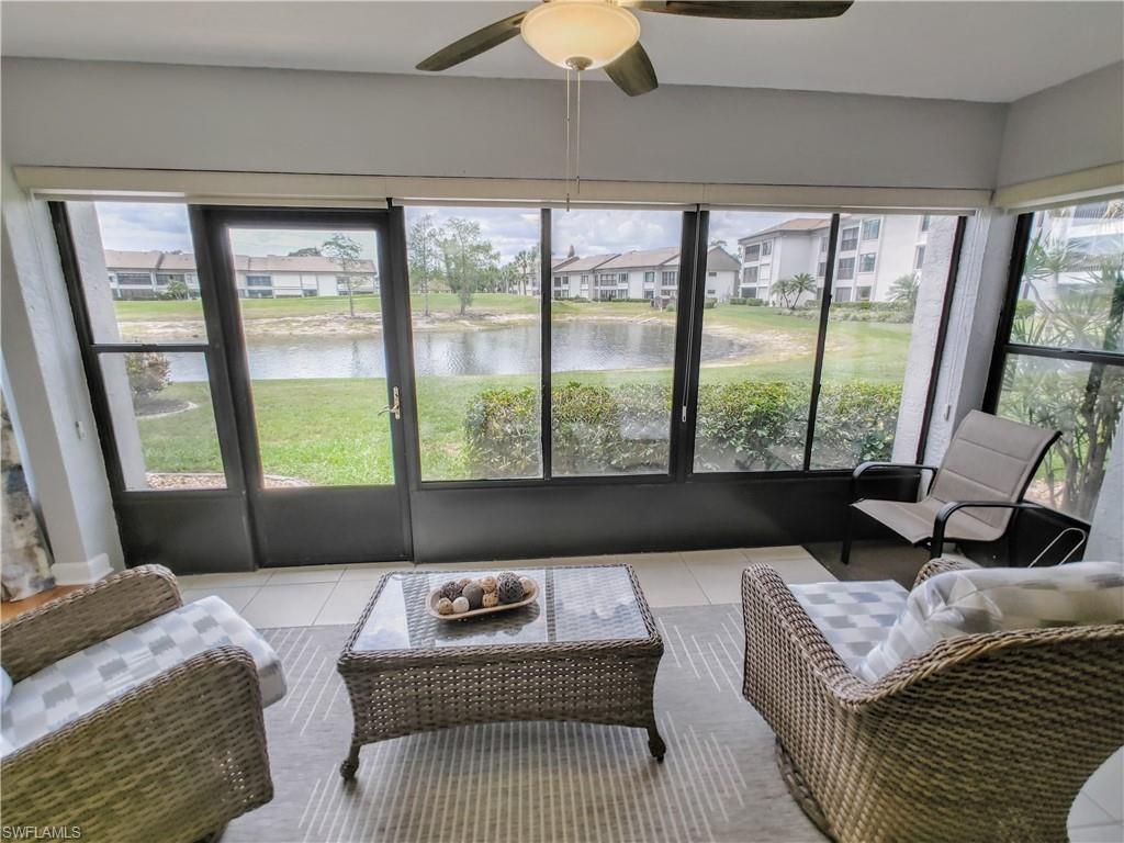 5830 Trailwinds Dr, Unit 814, Fort Myers, FL 33907 Photo