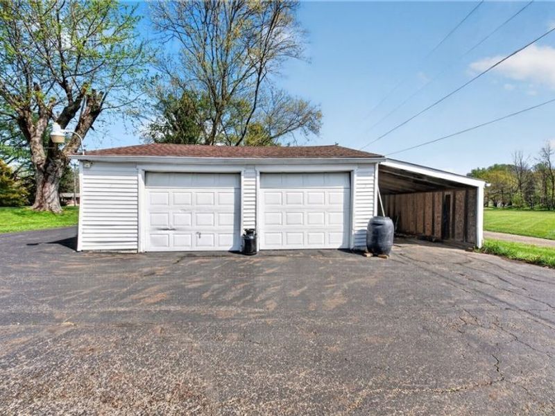 2114 E Turkeyfoot Lake Road, Green, OH 44312 Photo 23