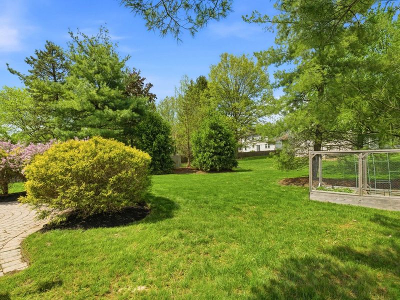 6585 Oak Shadow Drive, Westerville, OH 43082 Photo 56