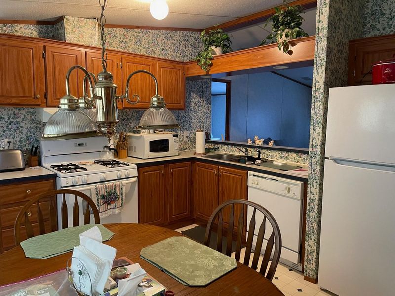 10610 Ashville Pike , Unit 6, Lockbourne, OH 43137 Photo 7