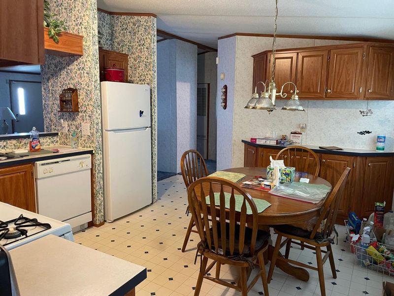 10610 Ashville Pike , Unit 6, Lockbourne, OH 43137 Photo 8