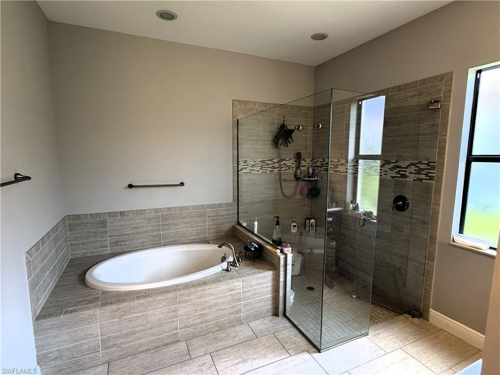 10124 Belcrest Blvd, Fort Myers, FL 33913 Photo