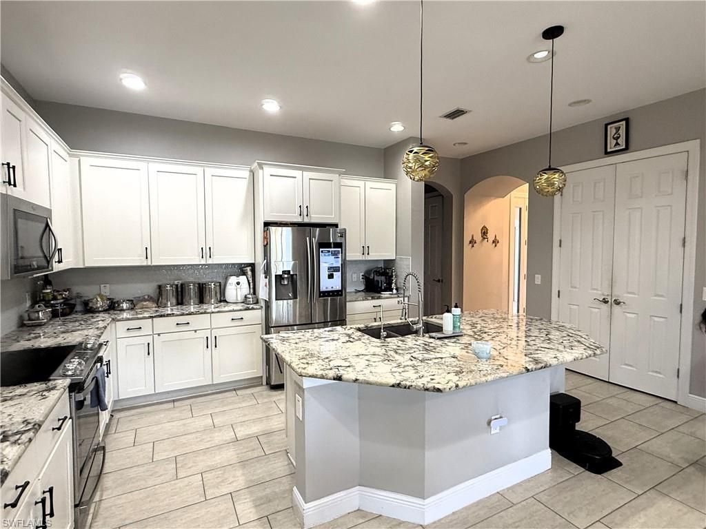 10124 Belcrest Blvd, Fort Myers, FL 33913 Photo