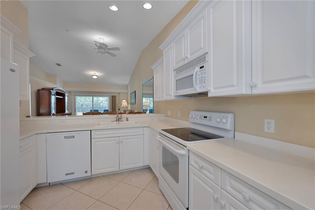3890 Sawgrass Way, Unit 2324, Naples, FL 34112 Photo
