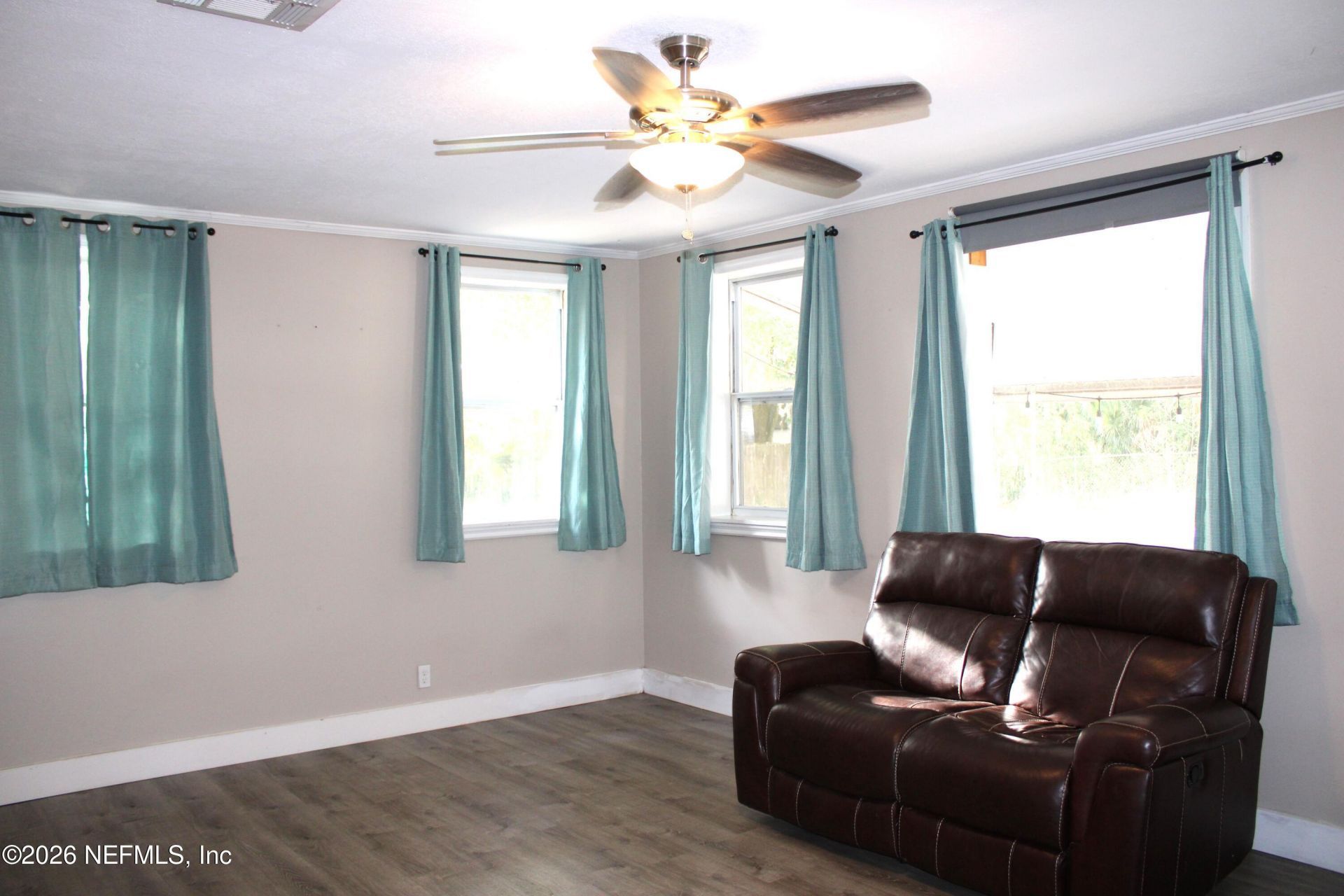 8648 Emerald Isle Circle S, Jacksonville, FL 32216 Photo