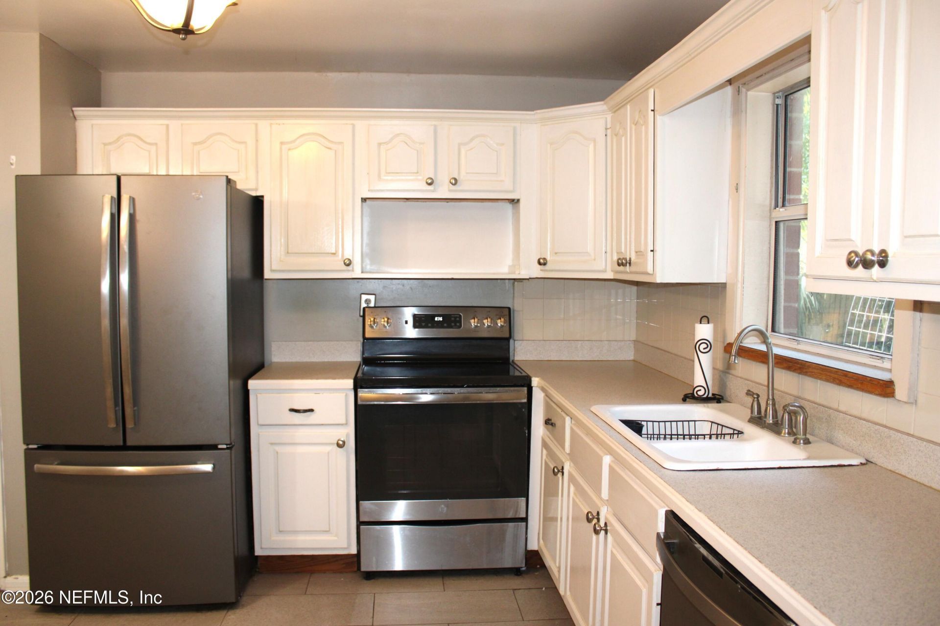 8648 Emerald Isle Circle S, Jacksonville, FL 32216 Photo