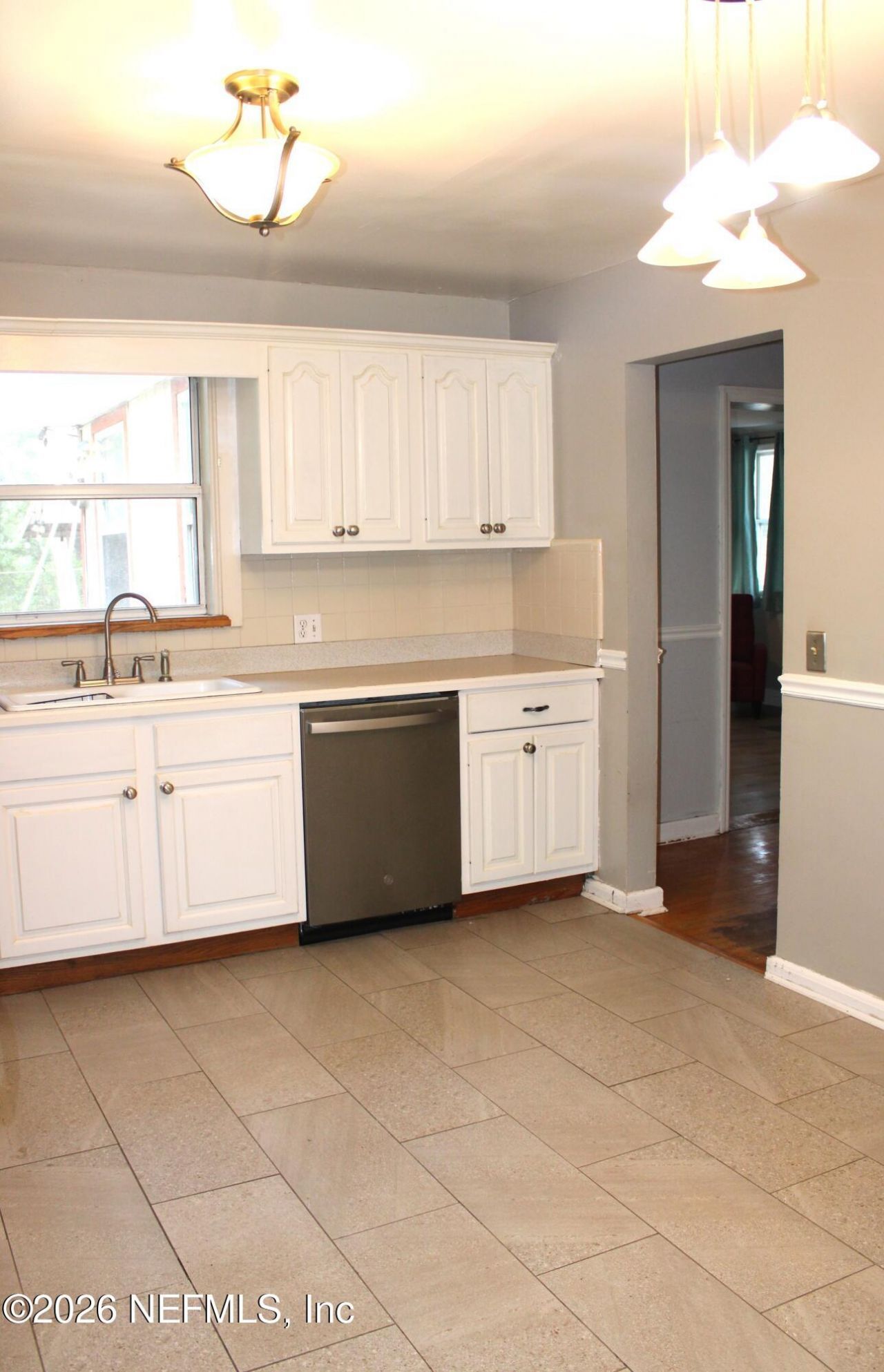 8648 Emerald Isle Circle S, Jacksonville, FL 32216 Photo