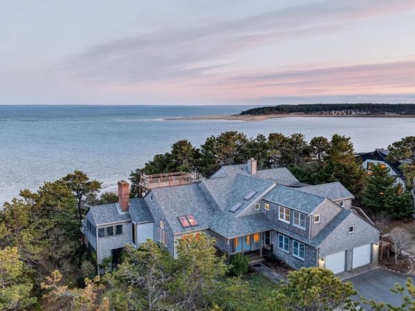615 Chequessett Neck Road, Wellfleet, MA 02667