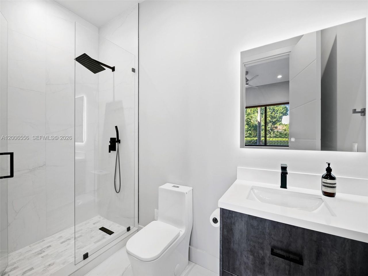 739 NE 17th Way, Fort Lauderdale, FL 33304 Photo