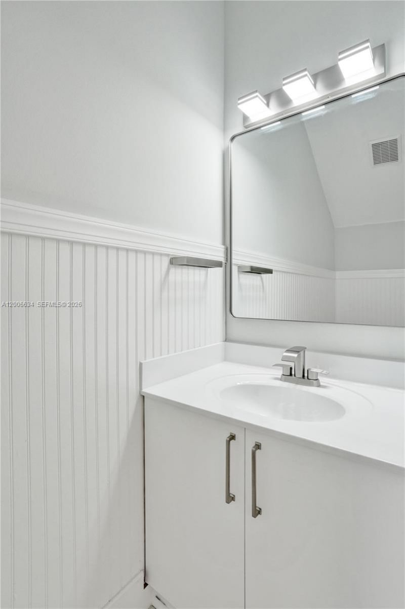 835 NE 19th Ave, Unit 10, Fort Lauderdale, FL 33304 Photo