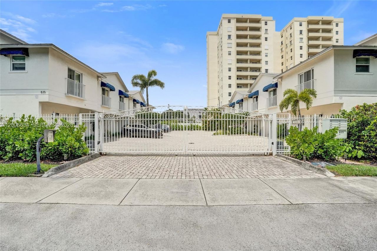 835 NE 19th Ave, Unit 10, Fort Lauderdale, FL 33304 Photo
