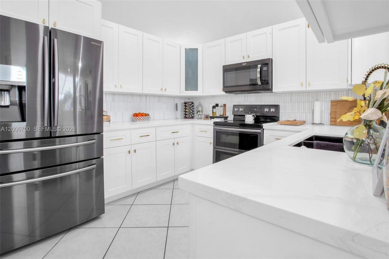 20071 NW 5th St, Pembroke Pines, FL 33029 Photo