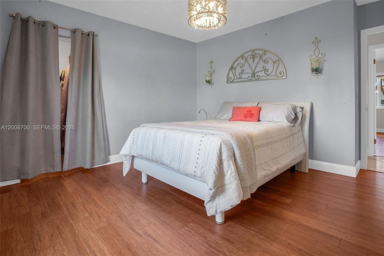 20071 NW 5th St, Pembroke Pines, FL 33029 Photo
