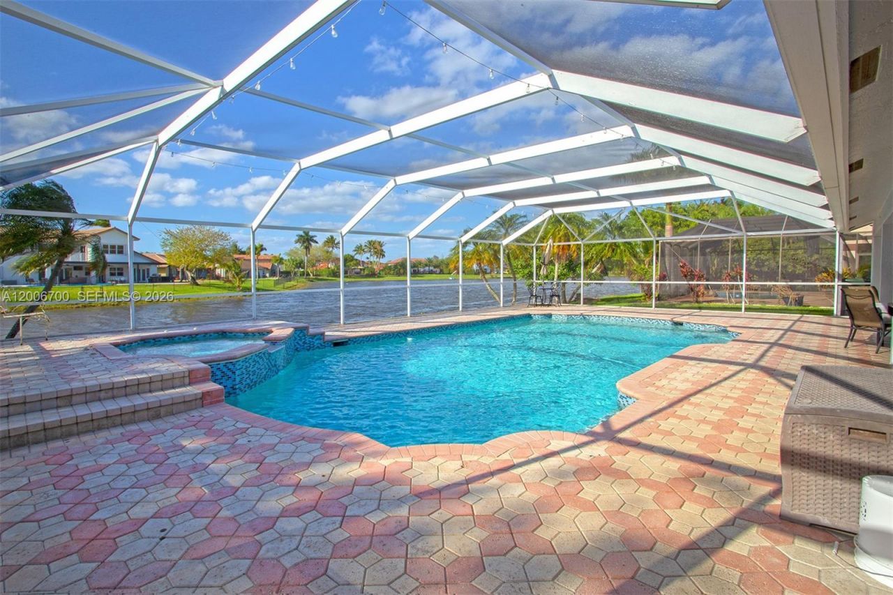 20071 NW 5th St, Pembroke Pines, FL 33029 Photo