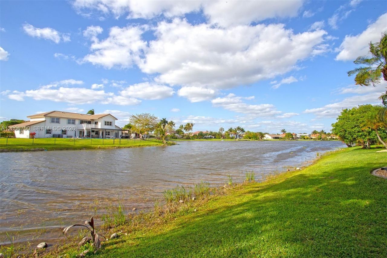 20071 NW 5th St, Pembroke Pines, FL 33029 Photo