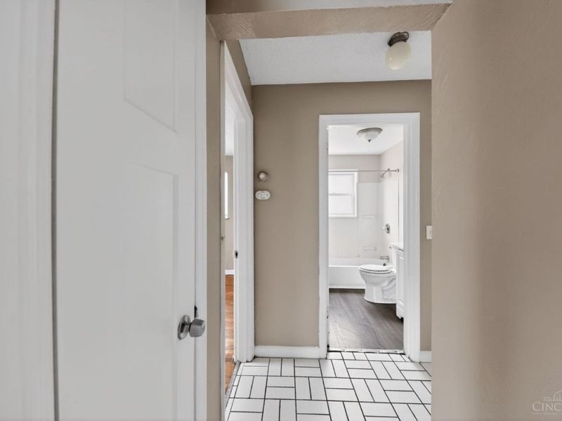 1149 Madeleine Circle, Springfield Twp., OH 45231 Photo 19