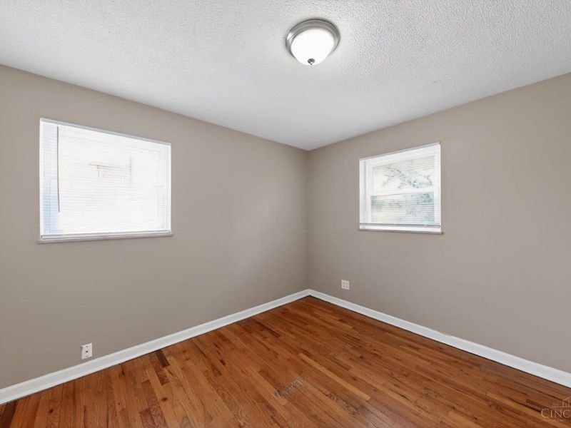 1149 Madeleine Circle, Springfield Twp., OH 45231 Photo 8