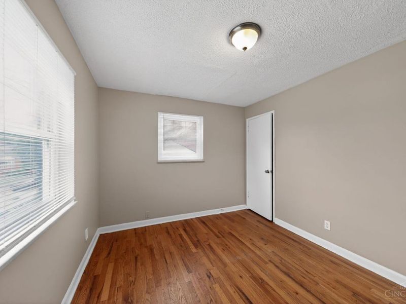 1149 Madeleine Circle, Springfield Twp., OH 45231 Photo 9