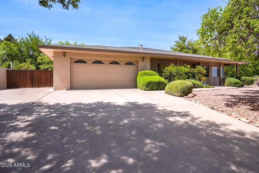 4657 E Broken Saddle Drive, Cottonwood, AZ 86326 Main Photo