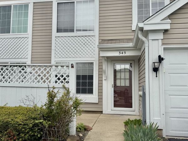 345 Gregory Street , Aurora, IL 60504