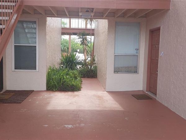 546 ORANGE DRIVE , Unit 13, ALTAMONTE SPRINGS, FL 32701