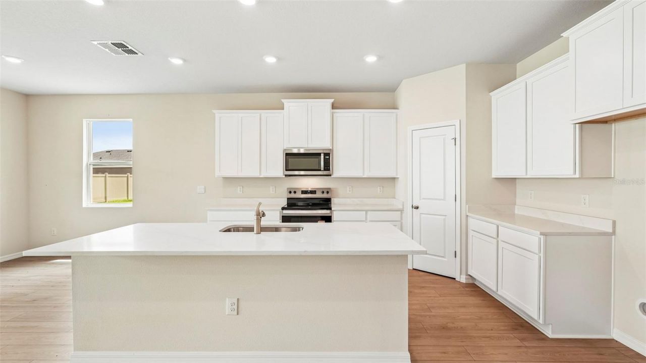 17127 James Trail, Parrish, FL 34219 Photo